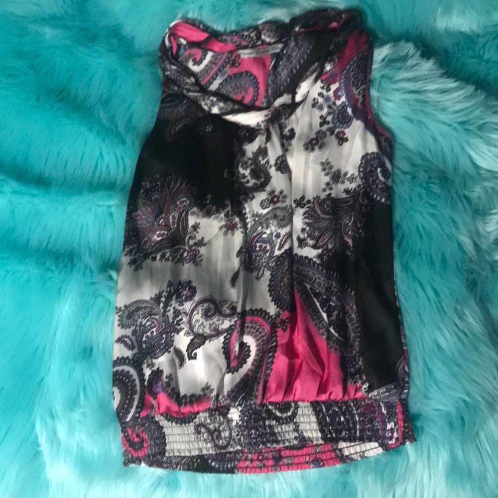 Paisley sleeveless blouse size small
